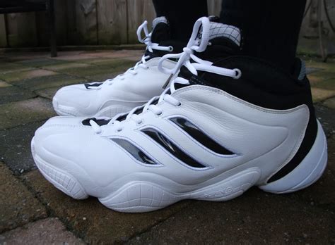 kobe adidas shoes list